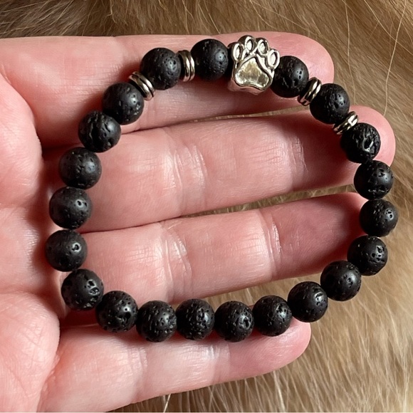 PAW lava stone bracelet - Picture 3 of 4